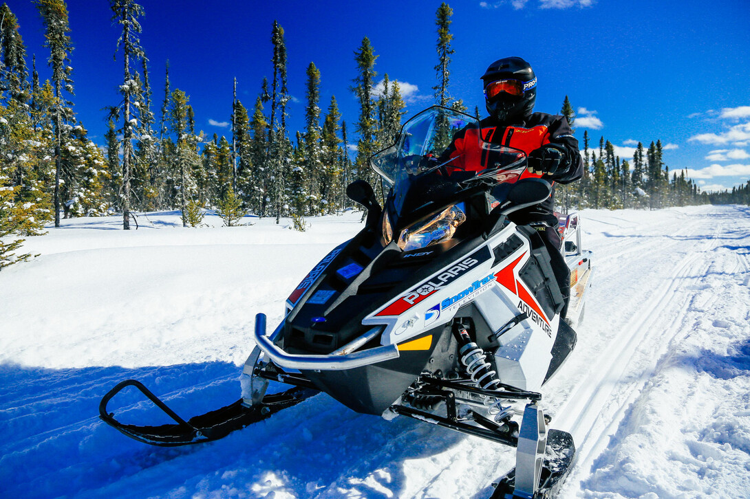 snowmobile rentals new liskeard temiskaming shores Northern Ontario